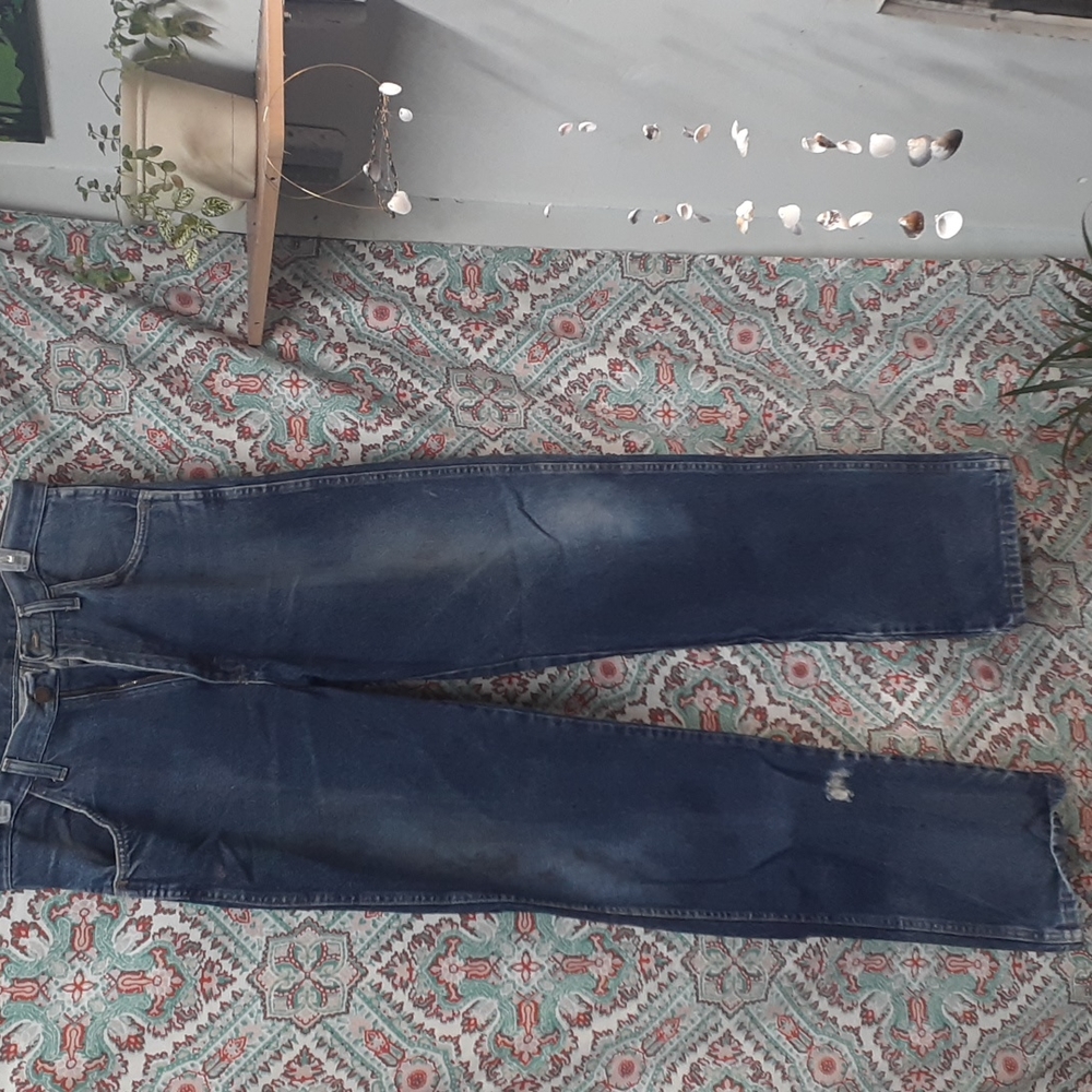 Men's Distressed Rustler Cotton Blue Jeans, Size 34 X 34